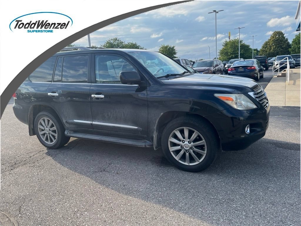 2010 Lexus LX 600 570's photo