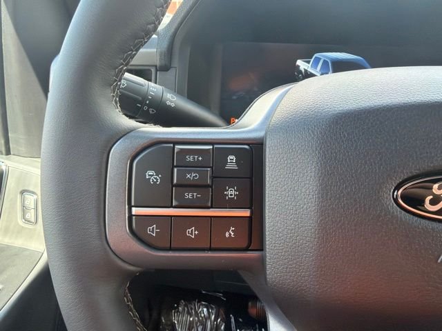 New 2026 Oxford White Ford XLT image 14
