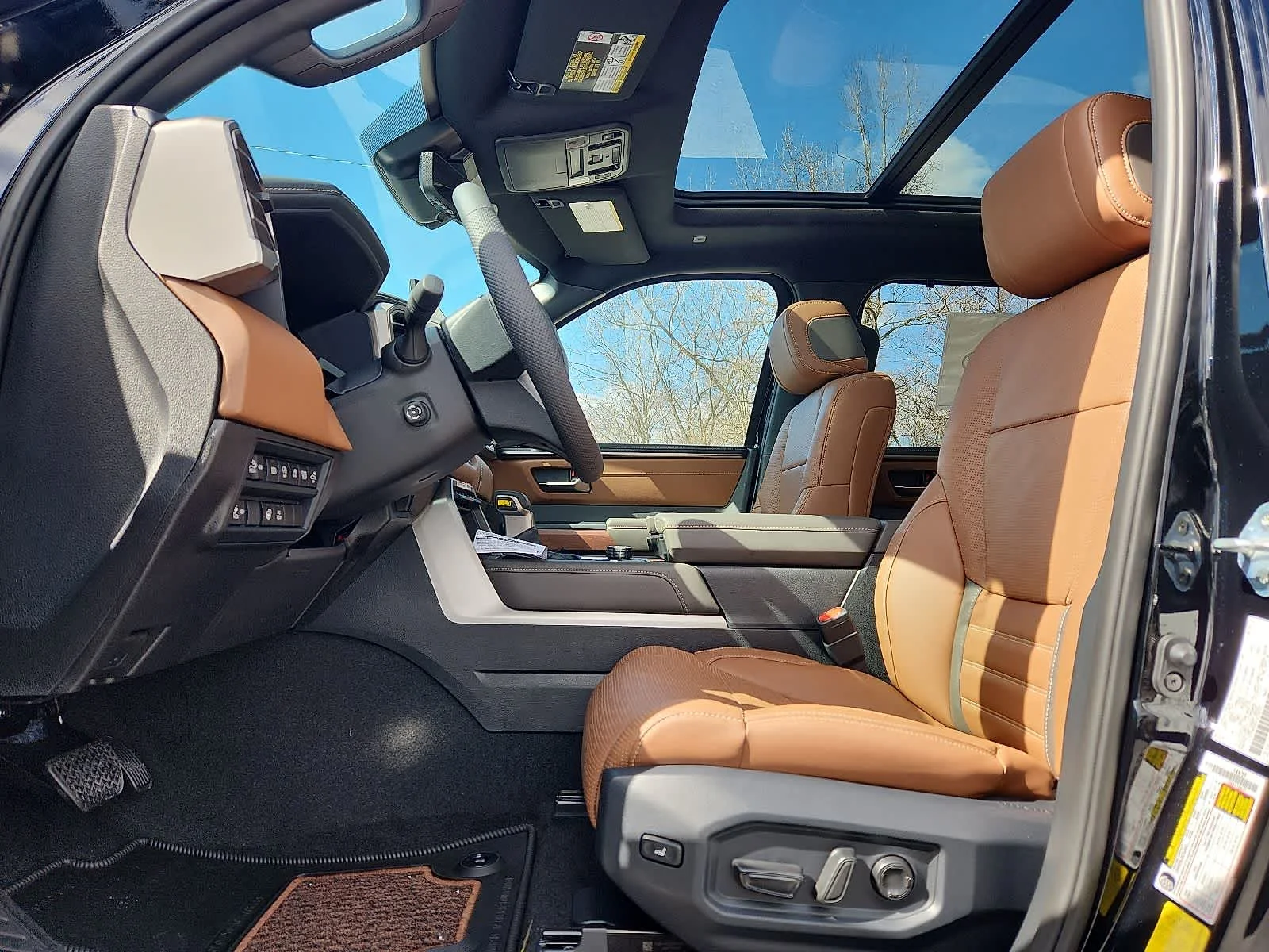 2026 Toyota Tundra 1794 Edition - Photo 12