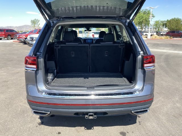 Used 2024 Gray Volkswagen 2.0T SE w/Technology image 15