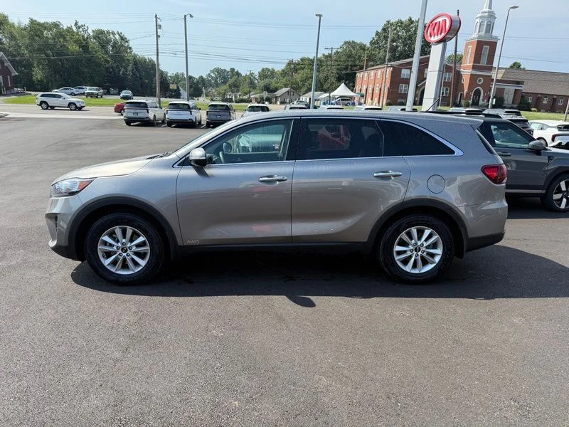 Used 2019 Gray Kia LX image 5
