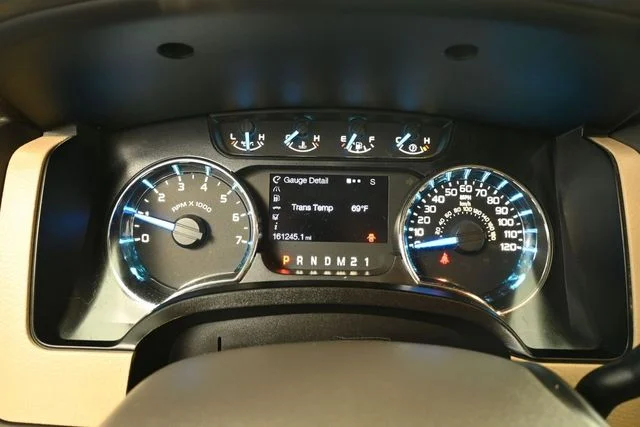 Used 2013 White Ford XLT image 19