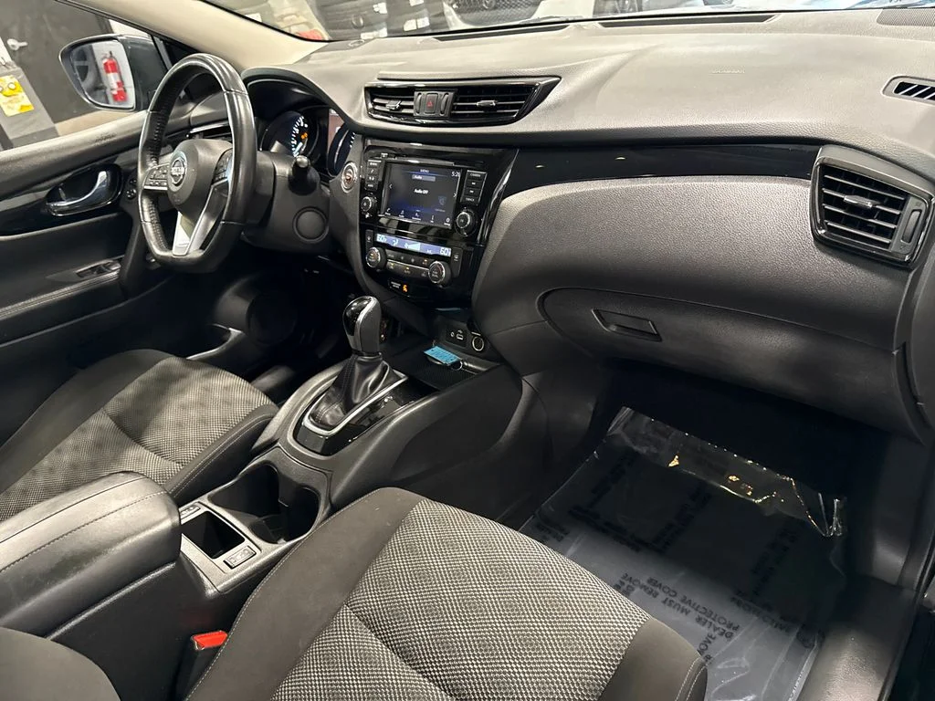 Used 2019 Black Nissan SV image 16