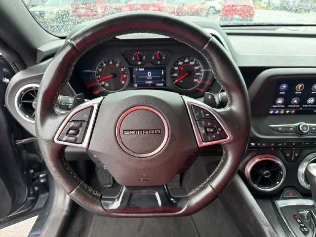 Used 2021 Gray Chevrolet 1LT image 9