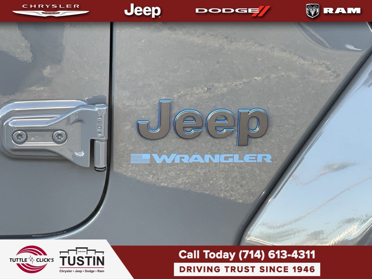 Used 2023 Sting-Gray Clearcoat Jeep Rubicon image 8