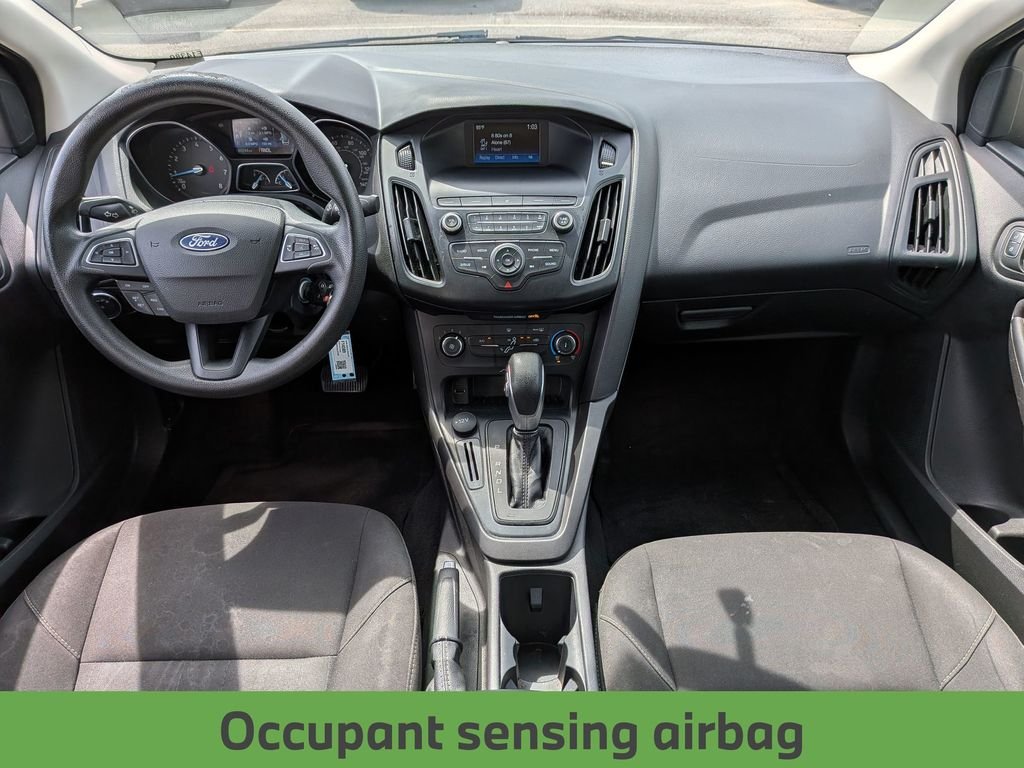 Used 2018 Gray Ford SE image 26