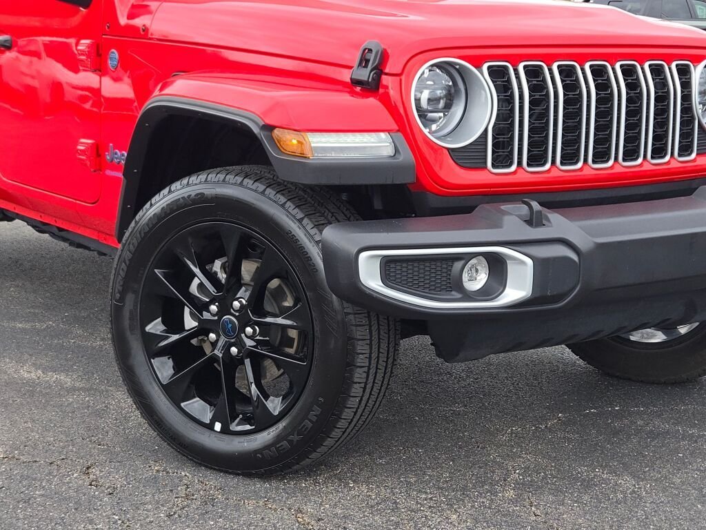 Used 2025 Red Jeep Sahara 4xe image 3