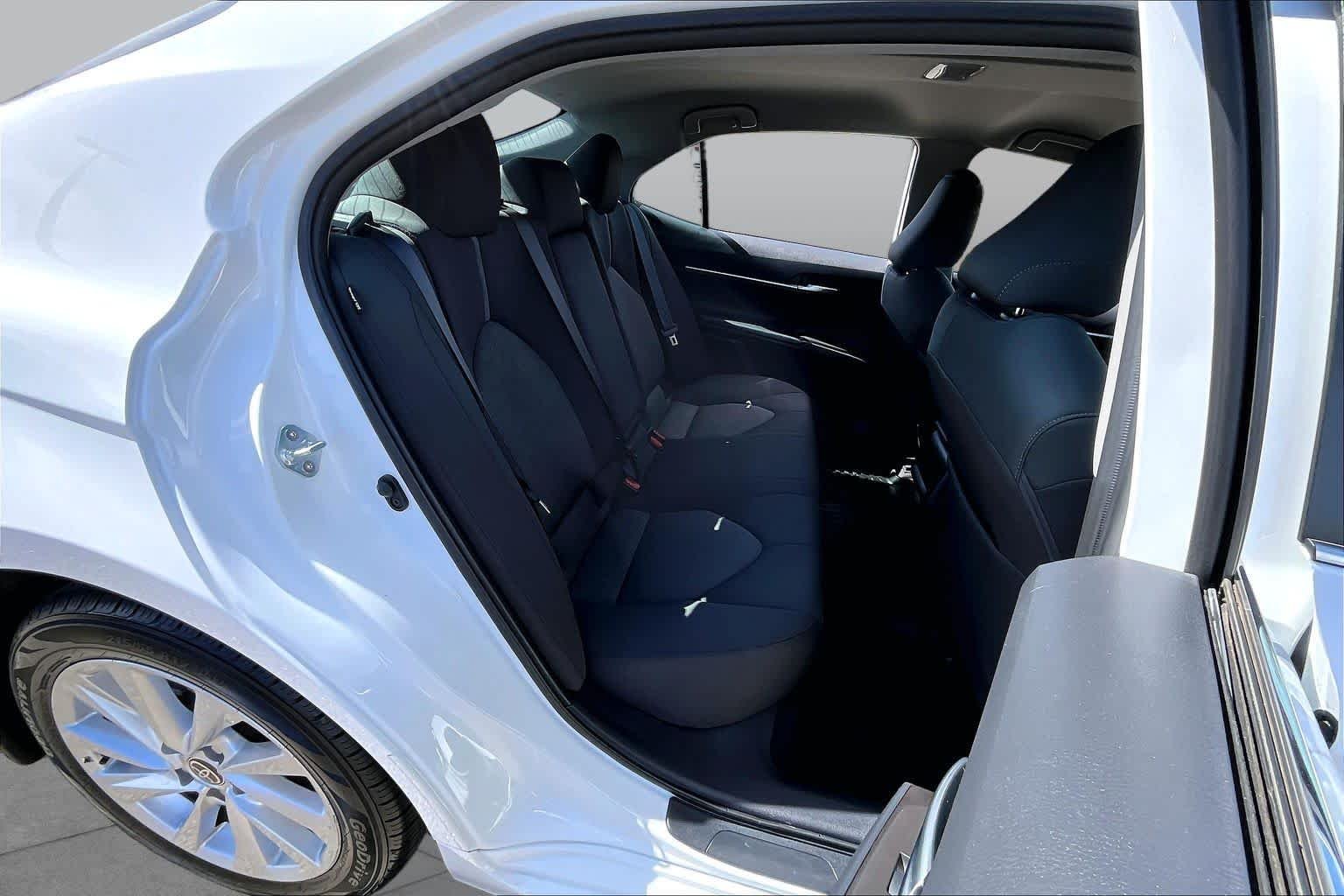 Used 2023 Ice Cap Toyota LE image 19