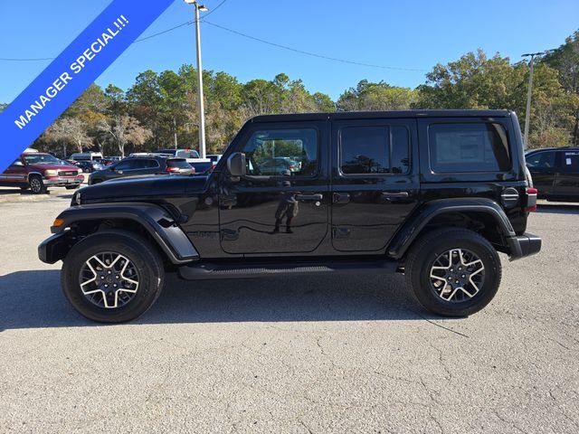 New 2026 Black Clear-Coat Exterior Paint Jeep Sahara image 6
