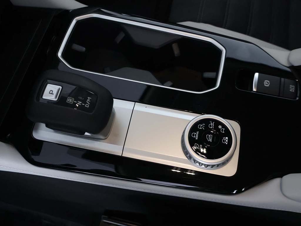 New 2026 White Mitsubishi SE 1.5T S-AWC image 49
