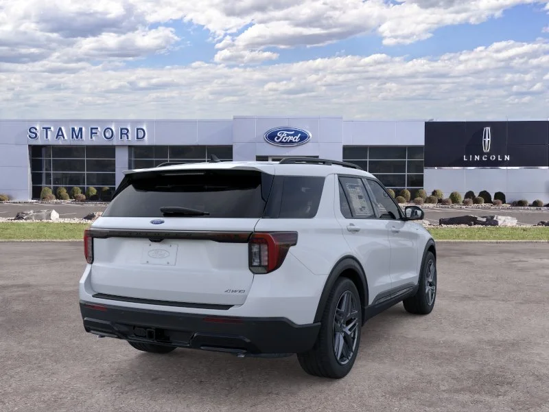 New 2026 Space White Metallic Ford ST-Line image 8