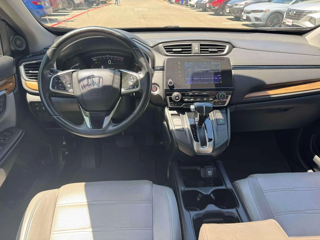 Used 2017 Modern Steel Metallic Honda EX-L image 23