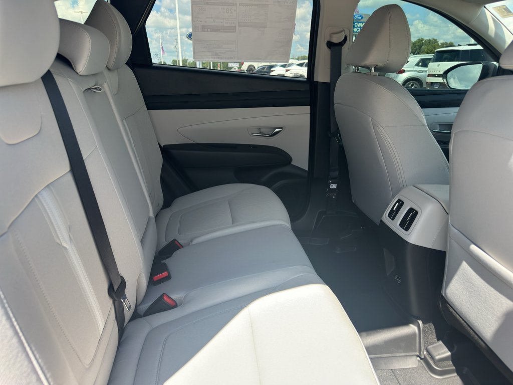 New 2026 Phantom Black Hyundai SEL image 32