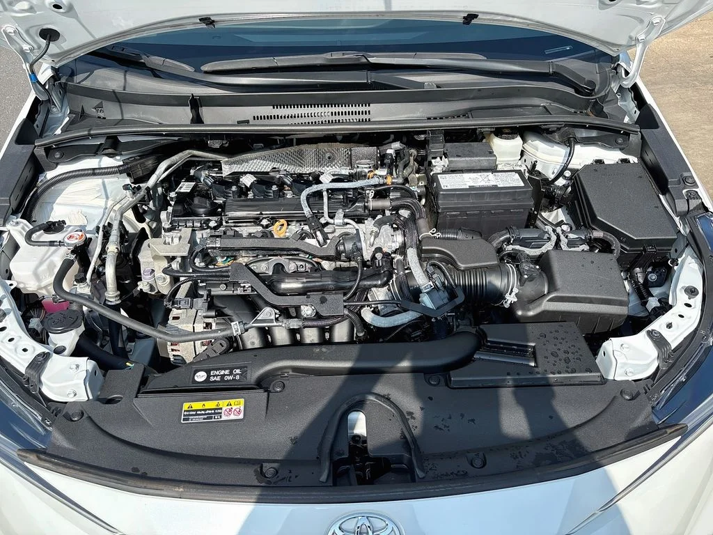 Used 2023 Pearl Toyota SE image 28