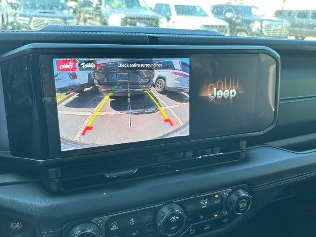 Used 2024 Green Clearcoat Jeep High Altitude 4xe image 26