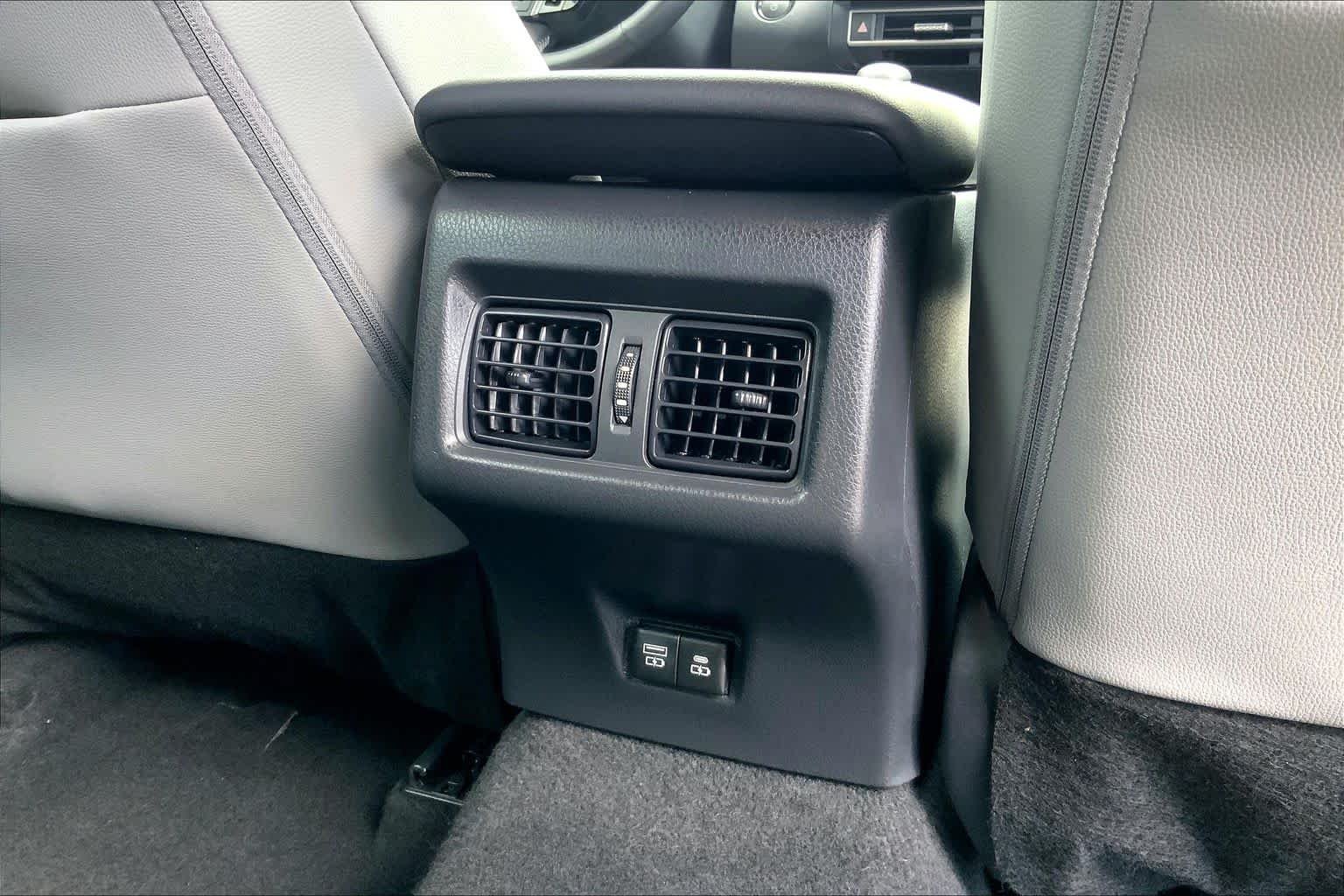 Used 2025 Ocean Gem Toyota SE image 68