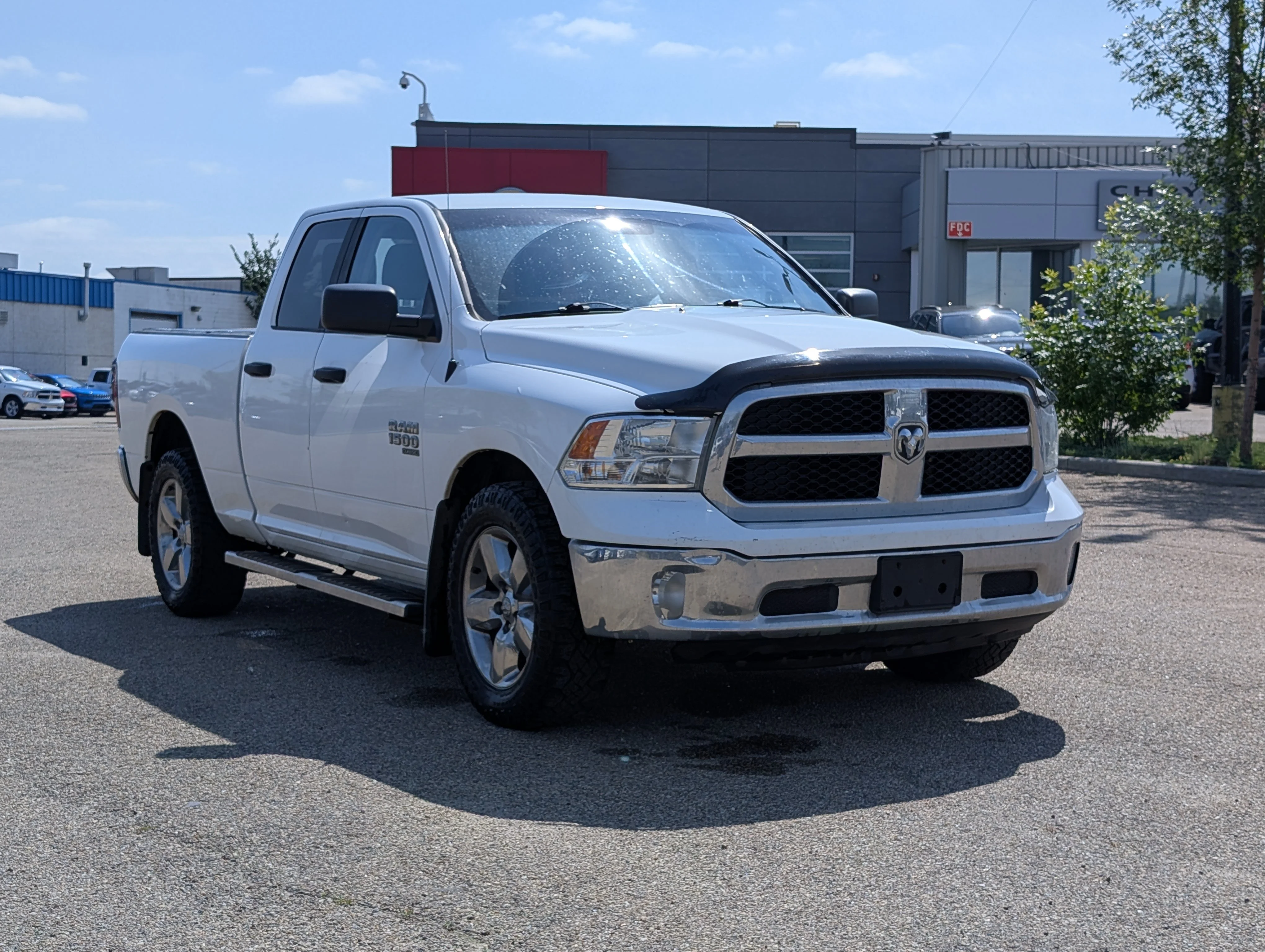 Used 2019 Bright White Ram ST image 9