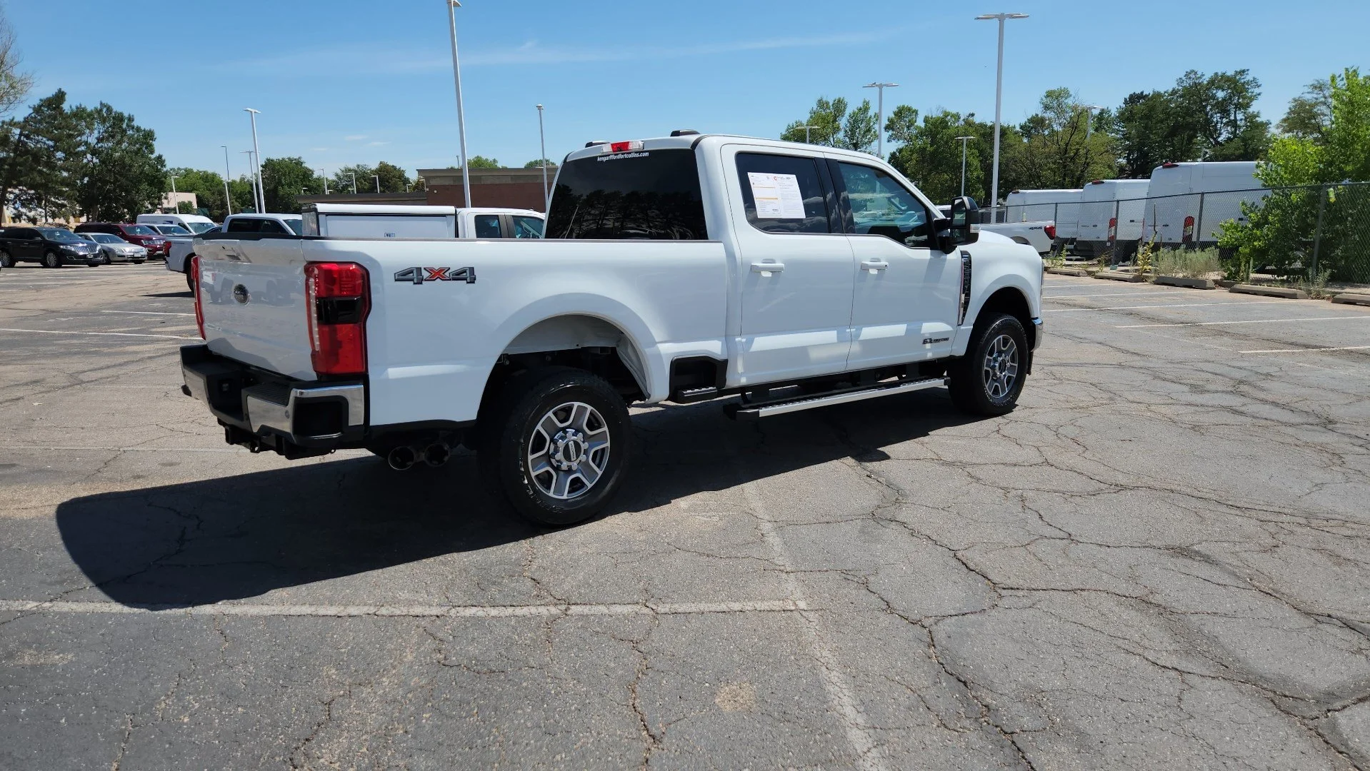 Certified Used 2025 Oxford White Ford LARIAT image 10