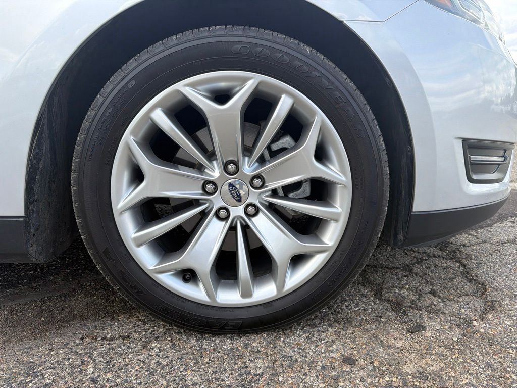 Used 2019 Ingot Silver Ford Limited image 38