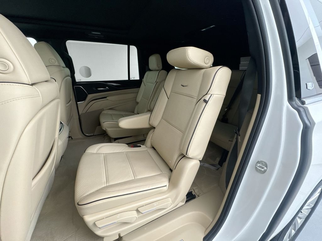 Used 2024 White Cadillac Premium image 24