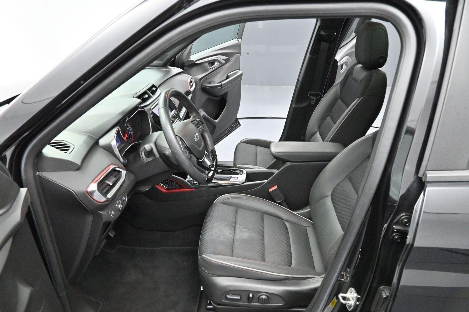 Used 2022 Mosaic Black Metallic Chevrolet RS image 12