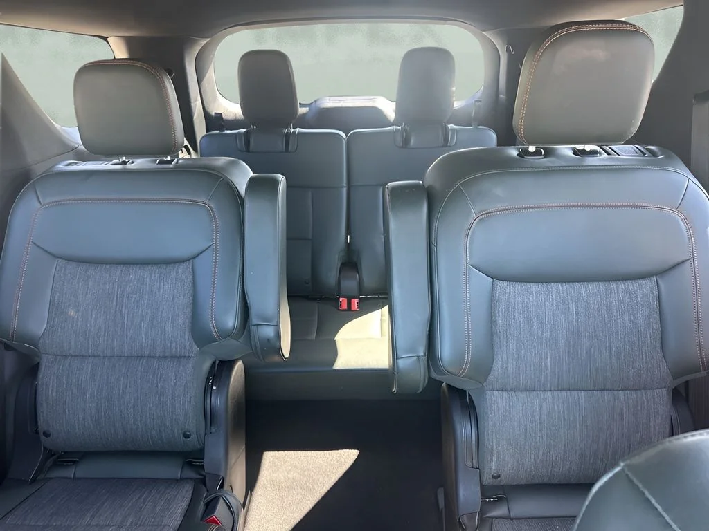 Used 2022 Gray Ford Timberline image 12
