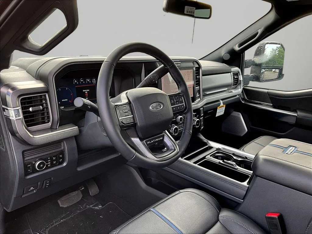 New 2025 Agate Black Metallic Ford F-250® Platinum® image 7