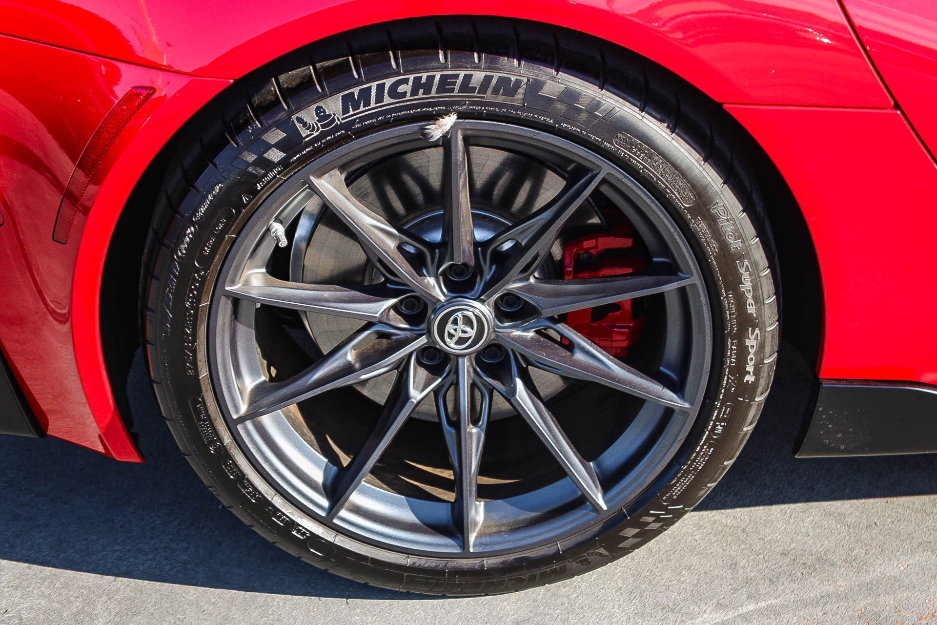 2024 Toyota Supra - Photo 11