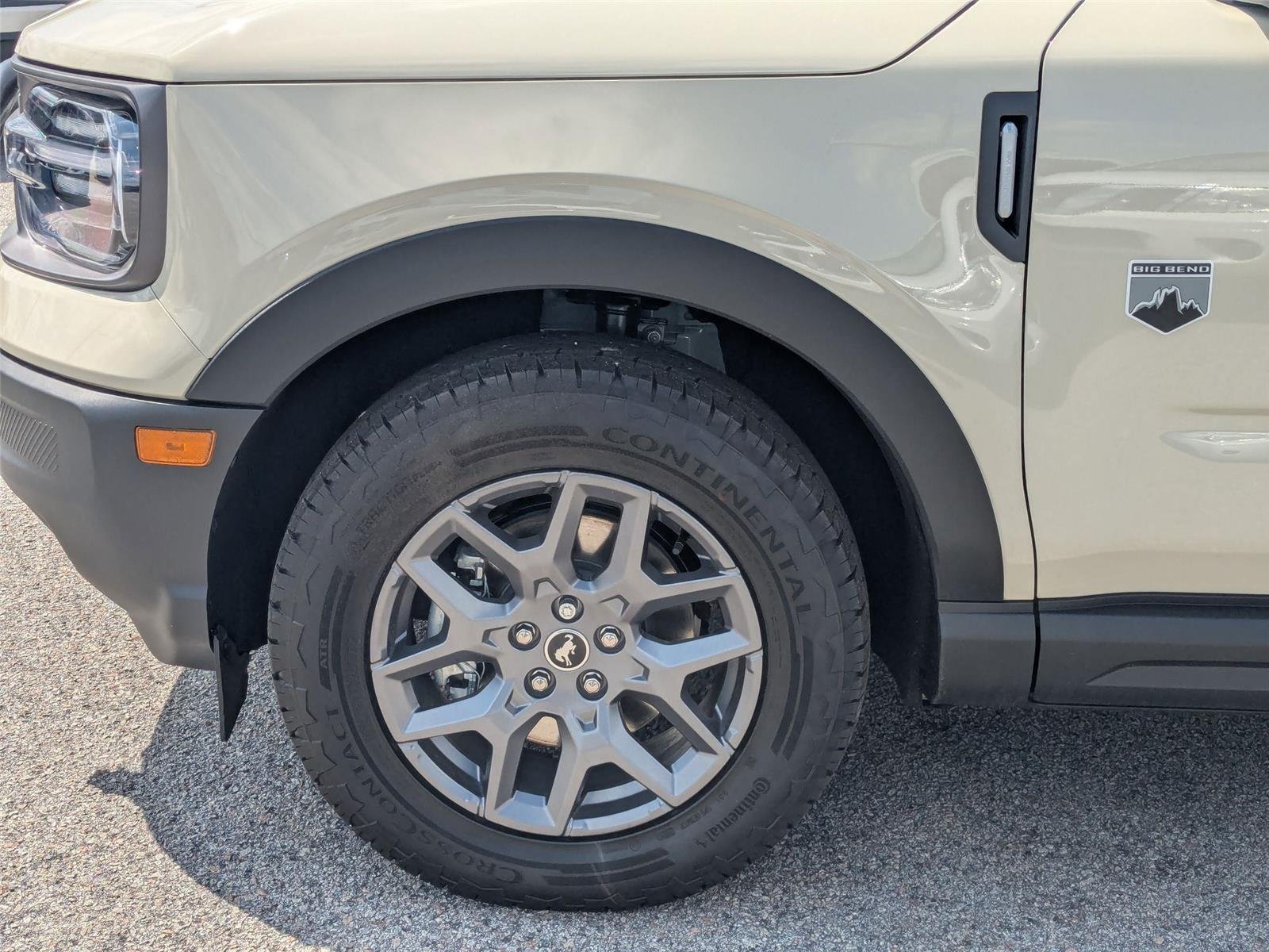 New 2025 Desert Sand Ford Big Bend image 15