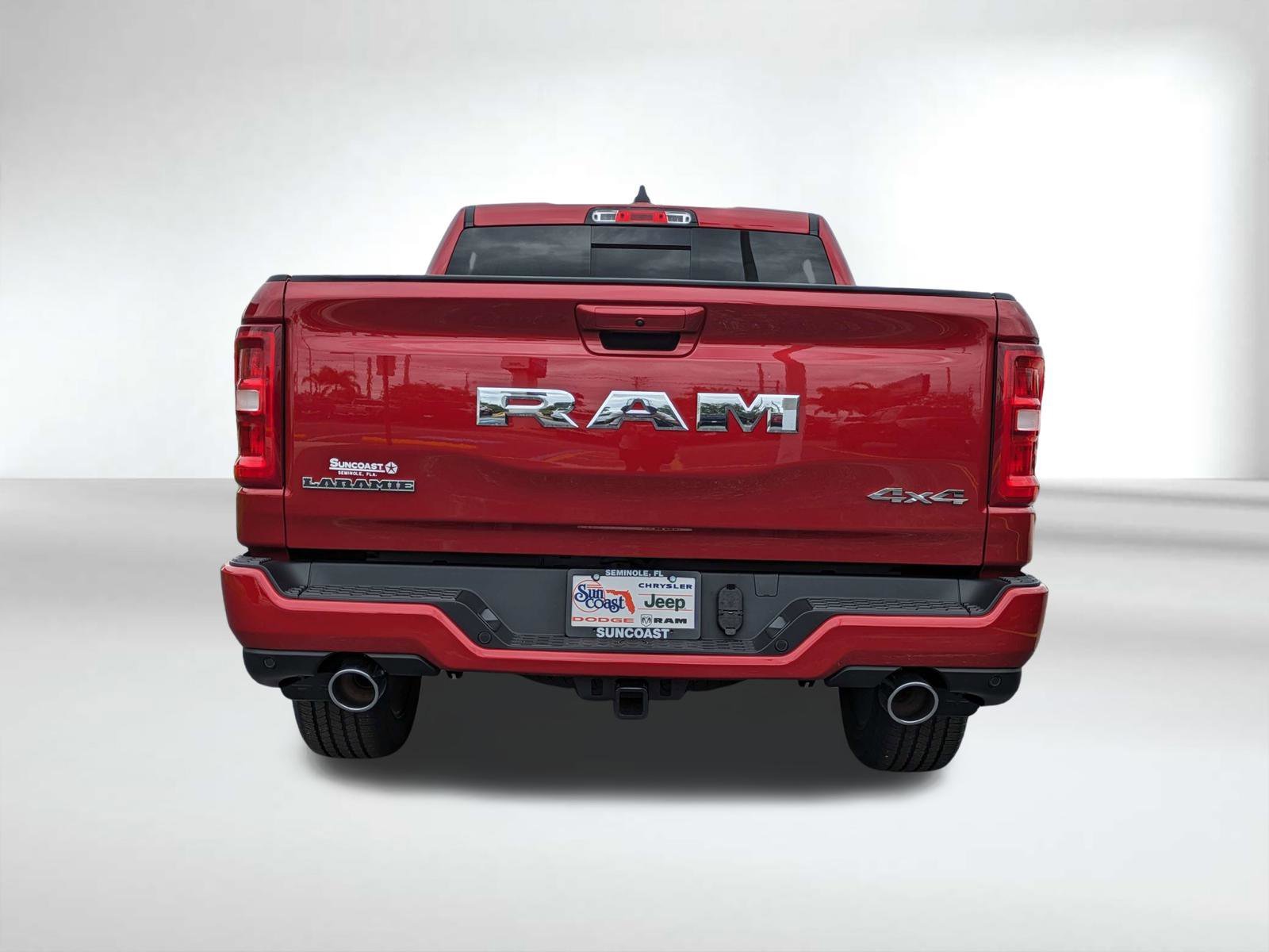 New 2026 Molten Red Pearl-Coat Exterior Paint RAM Laramie image 5