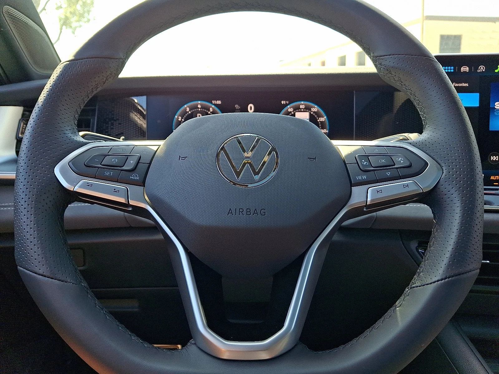 New 2026 Platinum Gray Metallic Volkswagen SE R-Line Black image 17