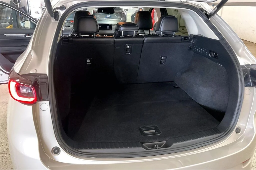Used 2025 Silver Mazda 2.5 S Preferred Package image 28