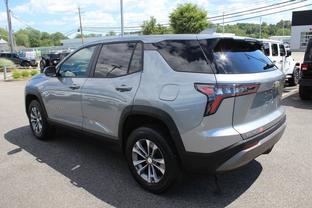 Used 2025 Gray Chevrolet LT image 26