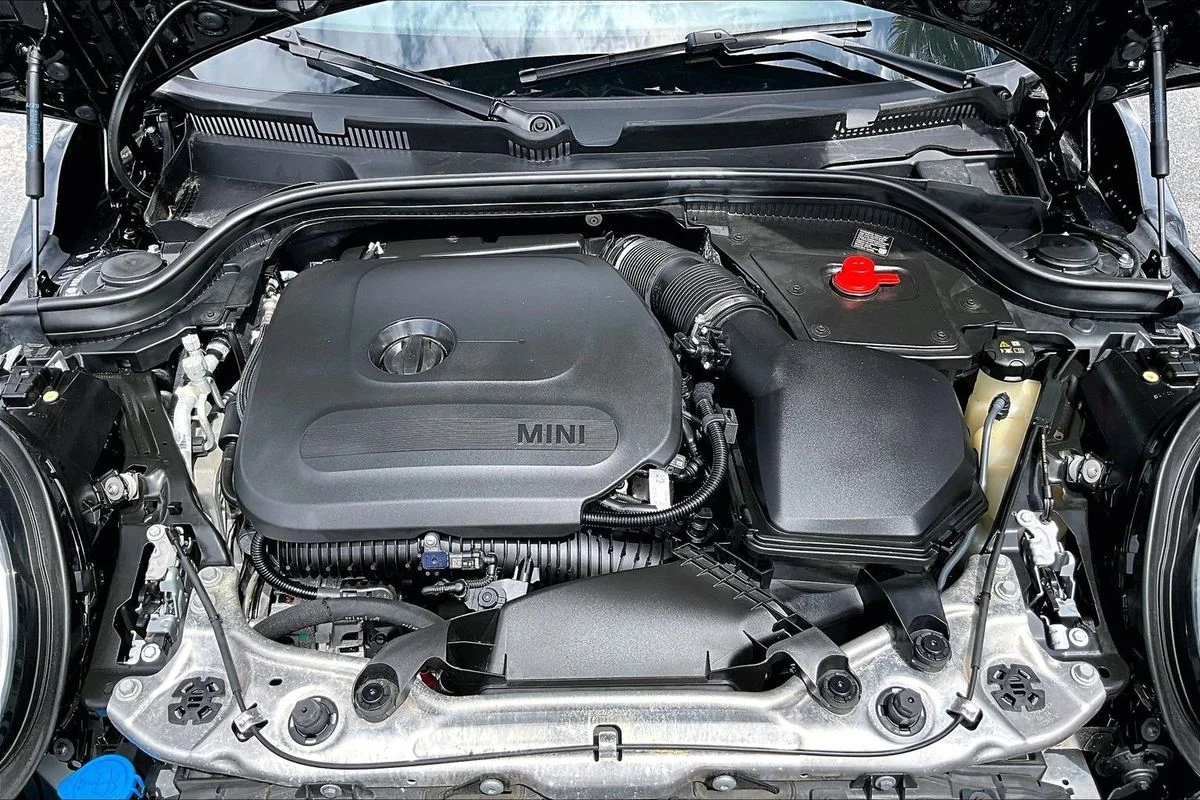 Used 2025  MINI Cooper S image 32