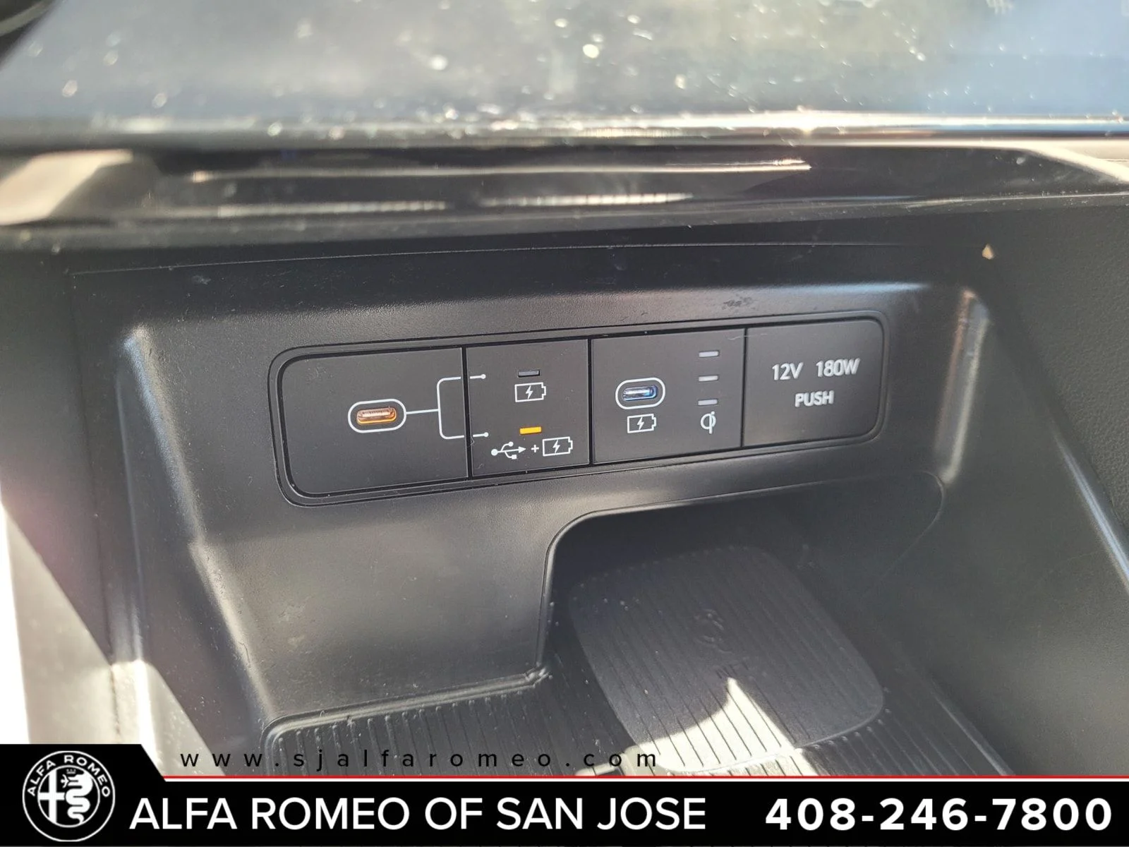 Used 2025 White Hyundai SEL image 14