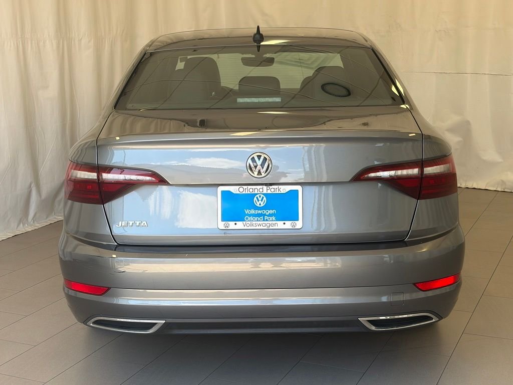 Used 2020 Platinum Gray Metallic Volkswagen R-Line image 5