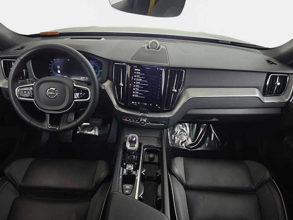 Used 2023 Silver Volvo T8 Polestar image 12
