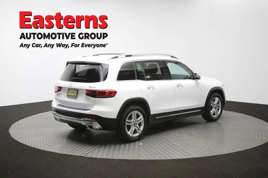 Used 2021 White Mercedes-Benz GLB 250 image 45