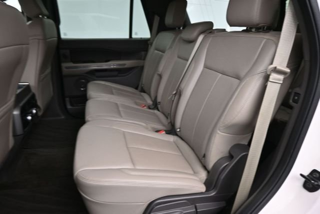 Used 2018 White Ford XLT image 2