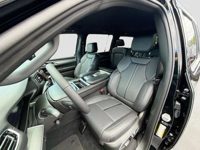 New 2026 High Gloss Black Jeep Limited Altitude image 16