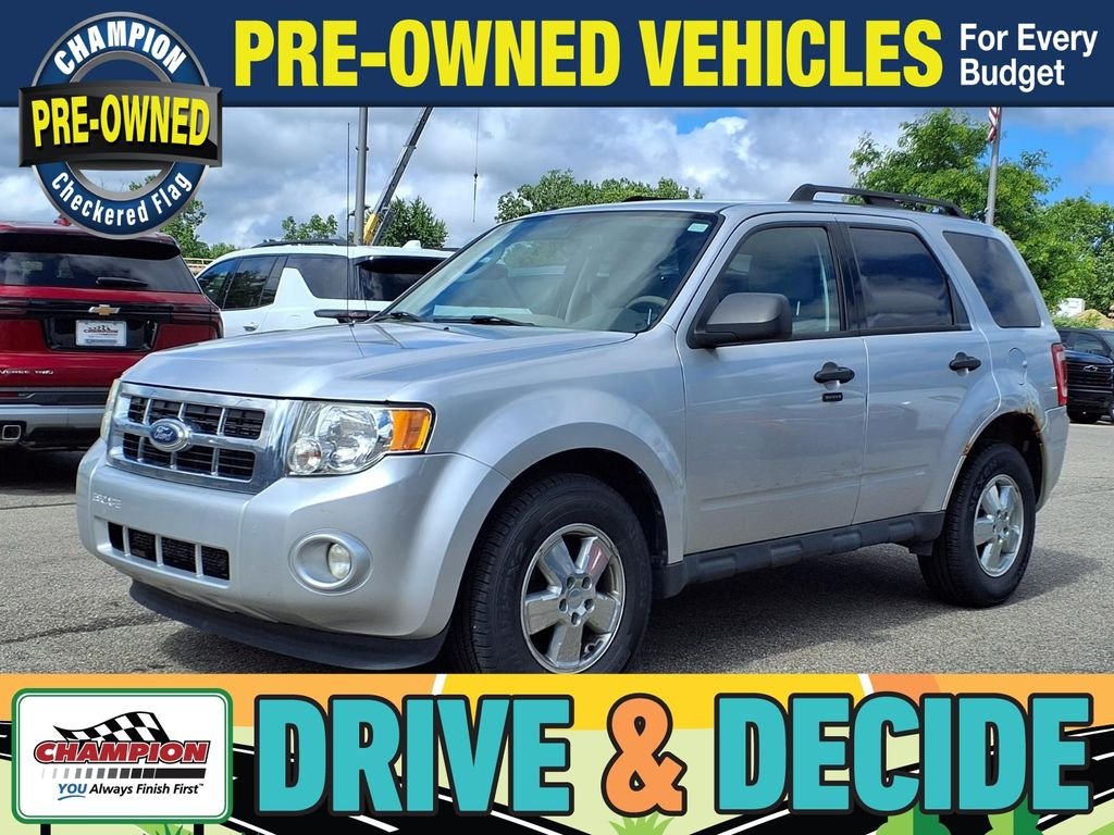Used 2011 Silver Ford XLT image 1