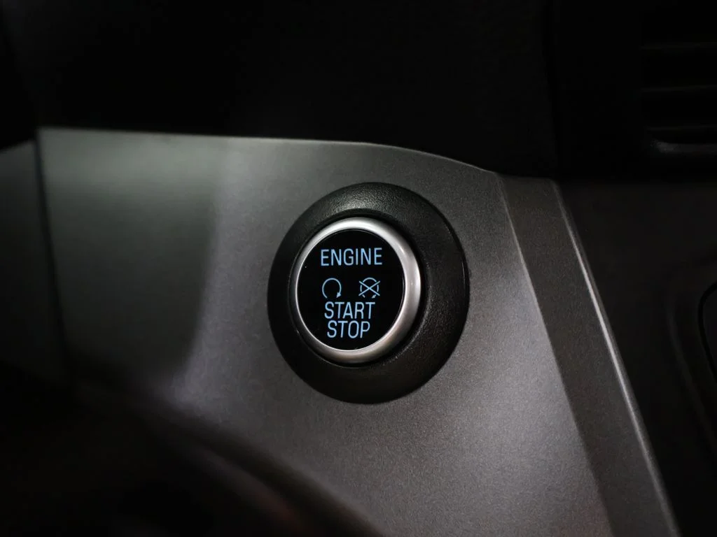 Used 2019 Green Ford SE image 35