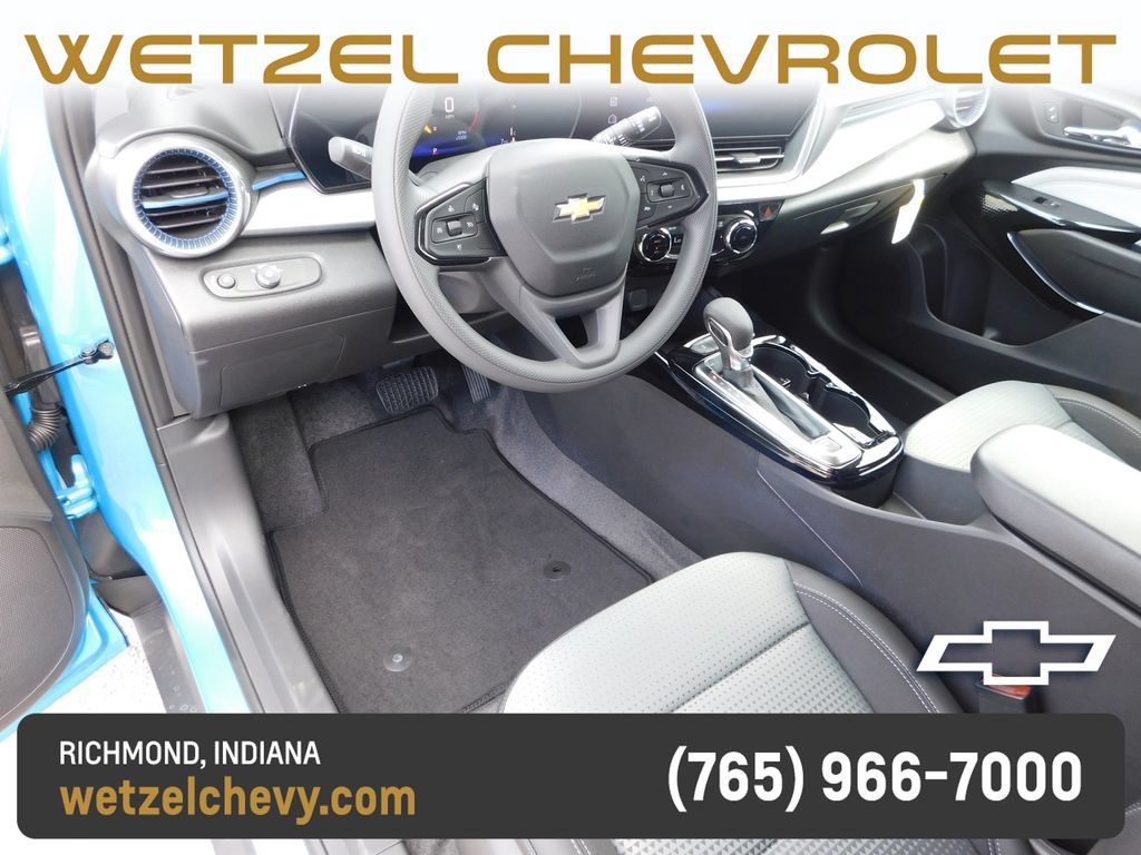 2026 Chevrolet Trax LT - Photo 13