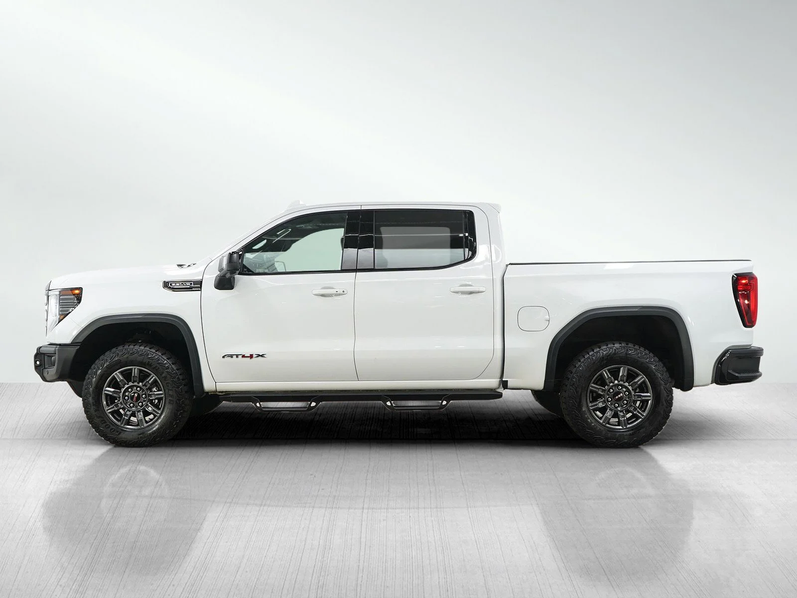 Used 2024 GMC Sierra 1500 AT4X with VIN 3GTUUFEL7RG218425 for sale in Bloomington, Minnesota
