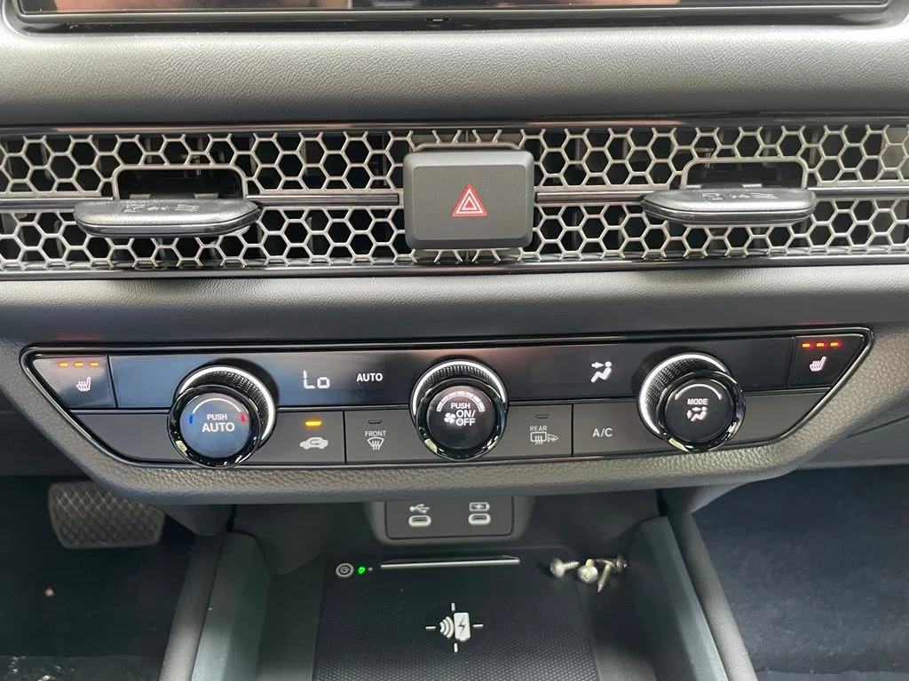 New 2027 Platinum White Pearl Honda Sport AWD image 19