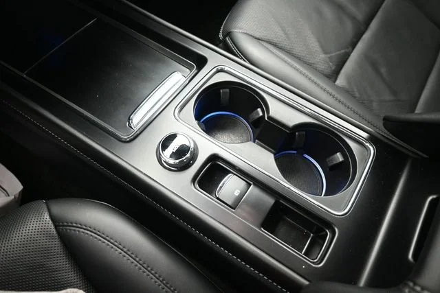 Used 2023 Red Lincoln Grand Touring image 19