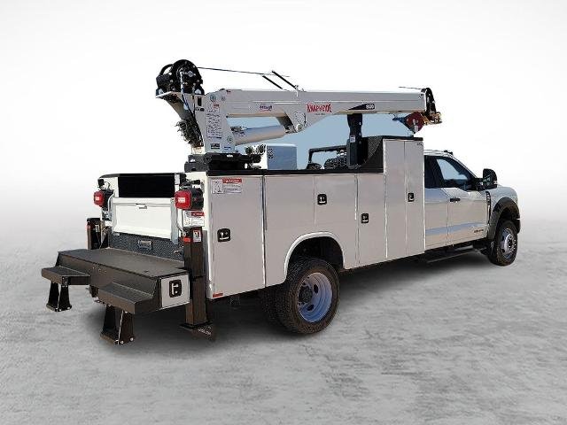 2025 Ford F-550 Super Duty Chassis Cab XL - Photo 36