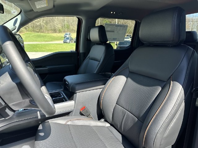 New 2026 Ruby Red Metallic Tinted Clearcoat Ford F-350® Lariat® image 22