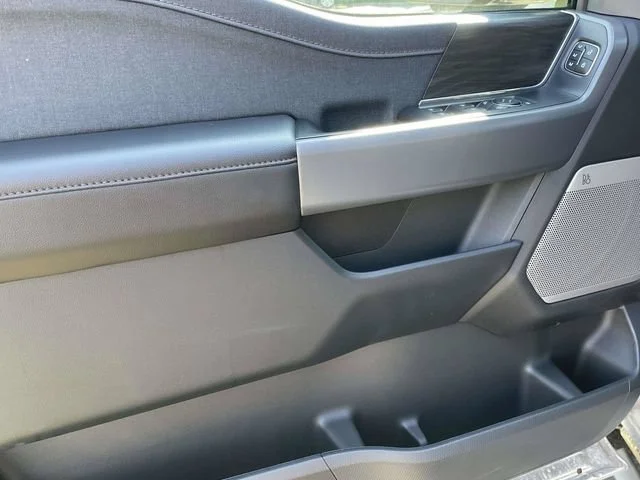 New 2026 Iconic Silver Metallic Ford Lariat image 42