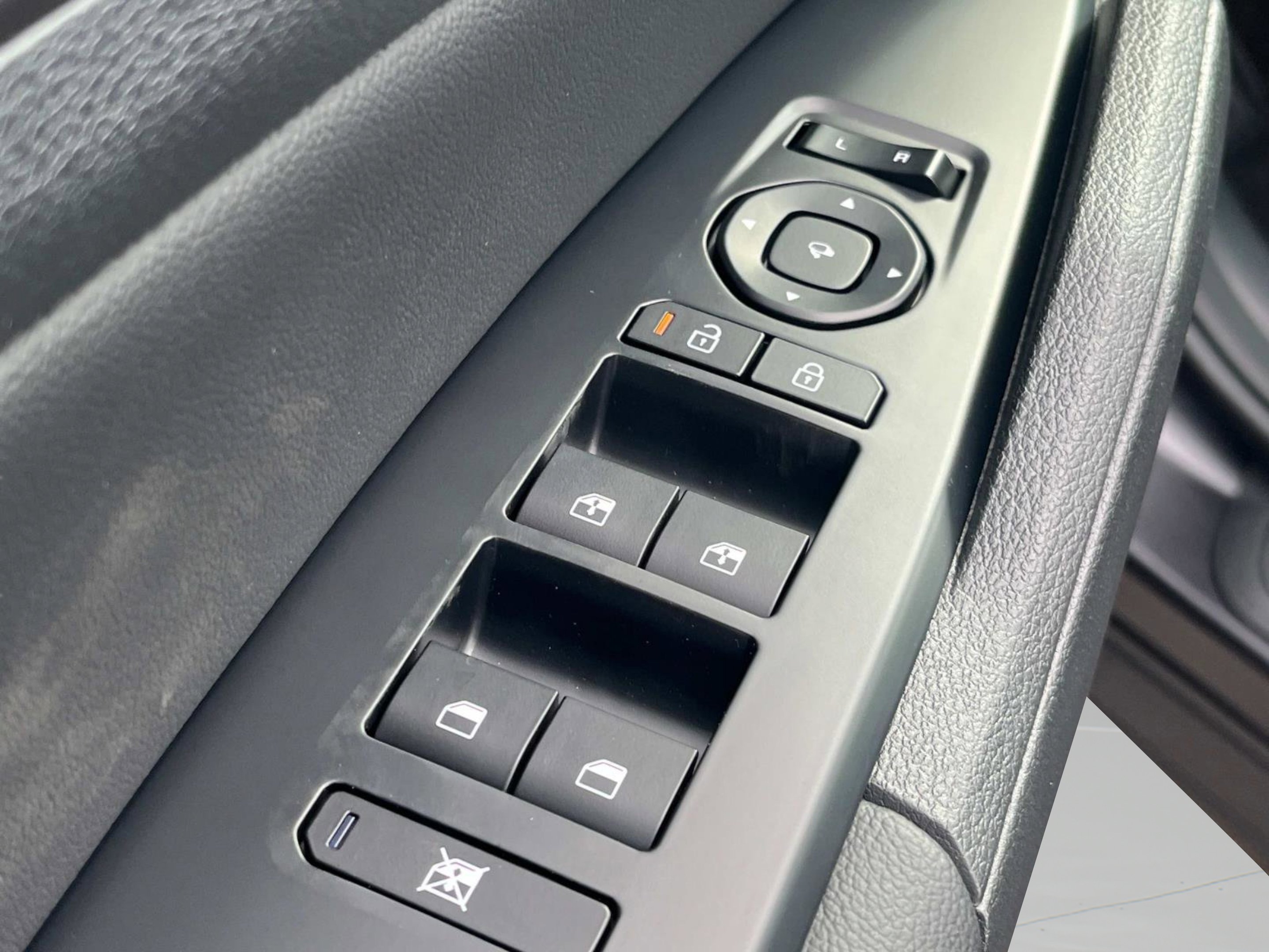 2026 Kia Sportage SX Prestige - Photo 25